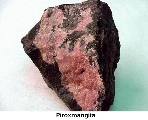 Piroxmangita.jpg